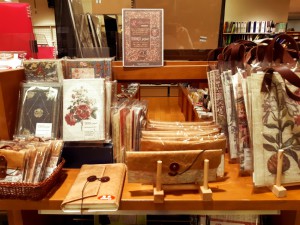 「点字ペーパー」文具フェア