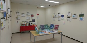 リベラル社『くり返し読みたいシリーズ』パネル展