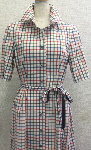 Ｂ１　文具イベントスペース　　婦人服感謝セール