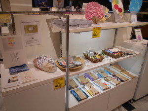 【お土産にもおすすめ】「〈にじゆら〉てぬぐい・和雑貨まつり」開催中です！