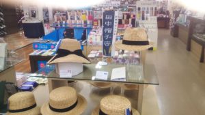 「田中帽子店」麦わら帽子入荷しました