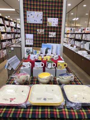 レオ・レオニのグッズ、販売してます！