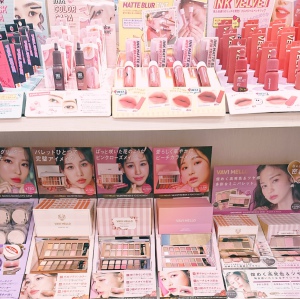 韓国コスメ取扱い始めました