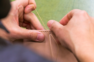 【後半となりました】2021年春　丸善革職人展（同時開催：丸の内本店）