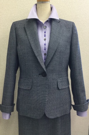 Ｂ1　文具イベントスペース　レディーススーツ・ワンピースフェア