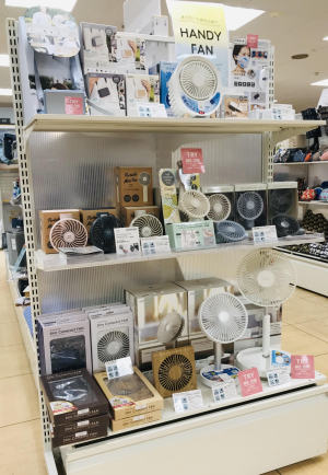 夏の必須アイテム！ハンディファンフェア