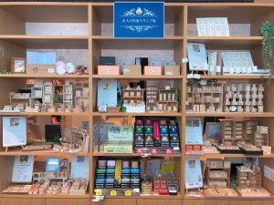 【文具雑貨】「８人の作家スタンプ展」開催中