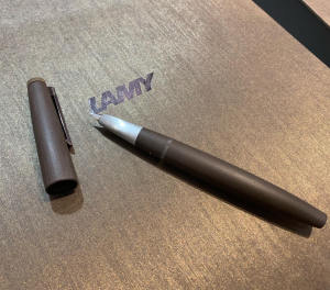 【LAMY 2000 限定セット入荷しました！】