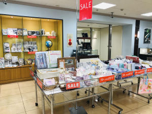 店舗リニューアルに向けて「文具・雑貨30～50％OFFセール」開催中