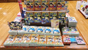 【限定ステッカー配布中！】名探偵コナン　100巻発売記念フェア