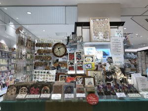 切り絵工房　彩花