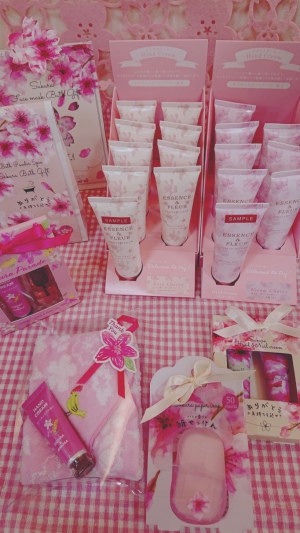 さくら雑貨展開中です