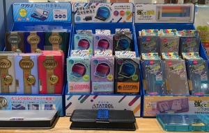 【クツワ「ミラガク」シリーズ展開中！】