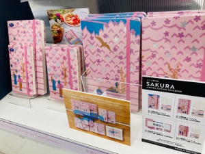 春色文具続々入荷中！
