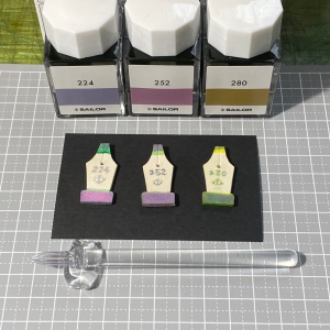 第13回丸善世界の万年筆展特別イベント【＆Bワークショップ❹】重ねてつけても軽い＆可愛い「白革のインクブローチ」