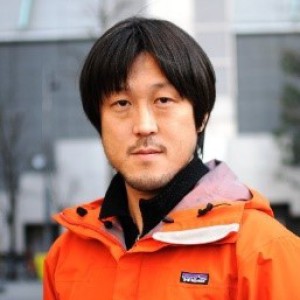 朝日新聞出版刊「フェンスとバリケード」発売記念　朝日新聞記者・三浦英之さん ✕ 沖縄タイムス記者・阿部岳さんトークイベント