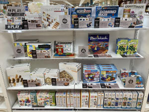 世界のゲーム系アイテムの取扱を開始しました