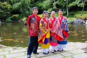 ワラビ企画発行・琉球企画発売　具志堅ファミリー主幹 具志堅哲 著「なるほど三線」発売記念 具志堅ファミリー トーク＆ライブ