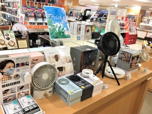 【文具】手軽なファンで快適な夏を！