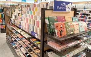 来年の手帳はお決まりですか「2023ダイアリーフェア」