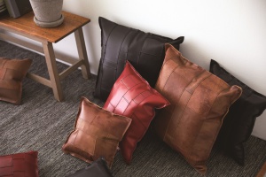 KAKURAレザーグッズフェア	