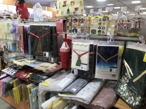 クリスマスカード＆クリスマスラッピング販売中！