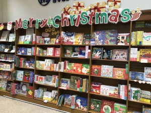 クリスマスえほん揃ってます。