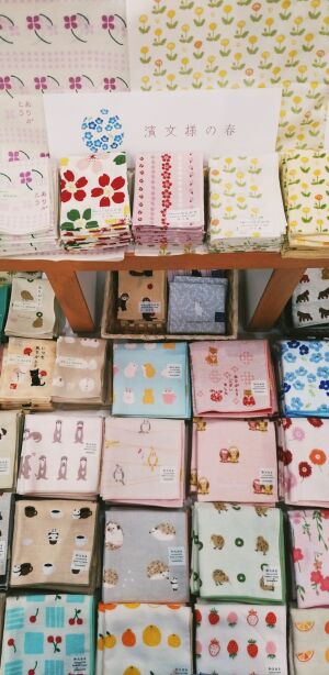 【和たおるが人気の濱文様】　春柄入荷いたしました