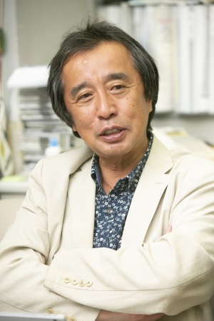 大月書店刊 渡辺考著 『沖縄 戦火の放送局』 発売記念トークイベント  NHK沖縄放送局ディレクター 渡辺考 ✕ ジャーナリスト・早稲田大学大学院客員教授 金平茂紀　