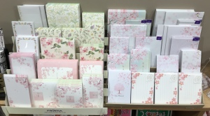 春を感じるアイテム展開中