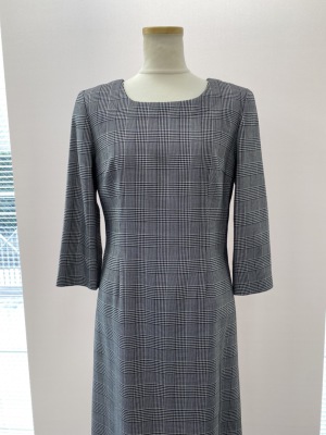 レディーススーツ・ワンピースフェア　エムプロジェクト　