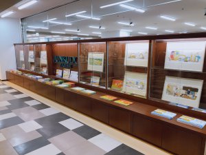 『おたすけこびと』複製原画展開催
