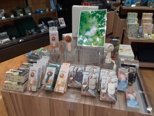 夏雑貨「ファン」展開　～涼やかな暮らし～
