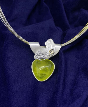 テキスタイル＆クラフトジュエリー　石原実＆水越響　二人展