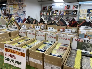 中古CD・レコード市