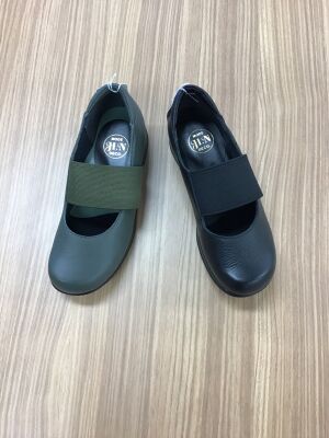 秋冬のレディースシューズフェア