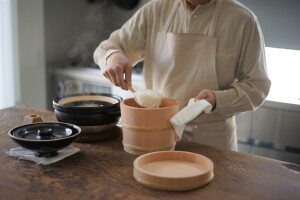 アートフォルム　斧折樺　＆　秋田杉桶樽　樽冨かまた