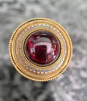 オスティア　アンティークジュエリー　愛しの小物たち