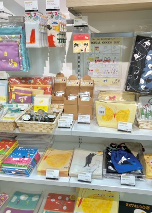 【新商品のご紹介】『ちょうちょ』布バッチ