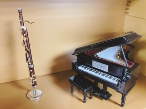 お部屋にちいさな楽団を「ミニチュア楽器フェア」開催中！