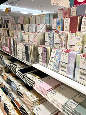 春ダイアリー展開中！