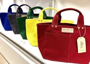 本屋が作ったトートバッグ「文庫トート」誕生