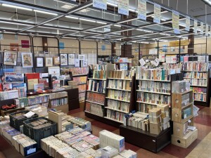 古本まつり開催中！