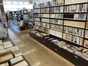 古本まつり開催中！
