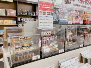 ビリーのドールハウスキット販売中！