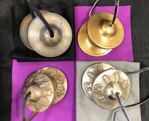 西亜細亜の手工芸品とシンギングボール・Surya