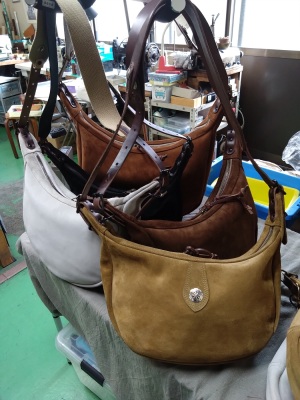 帆布のバッグと小物～手作りバッグのピッコロ舎～　　Canvas bags and accessories 　”Handmade bags” by 【Piccorosha】