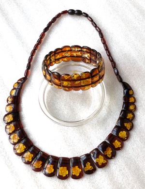 琥珀インテリア・アクセサリー　琥珀工房　　Amber interior and accessories Amber Studio