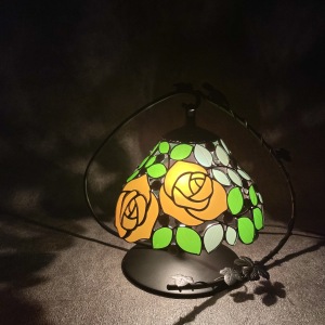 ステンドグラス・中村恵美子～草花の灯りとアクセサリー展～