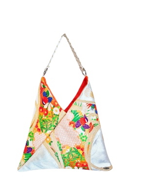 切り絵と箔のジュエリーKIRIE BIJOU🄬&帯と帯締めリメイク雑貨Annaj　　Kirie and foil jewelry KIRIE BIJOU🄬& obi and obijime remake goods Annaj